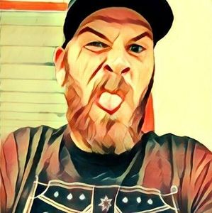 Meet your Posher, Mike